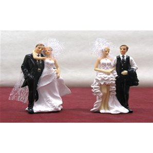 SUJET COUPLE MARIES ASSORTIS 15,7 CM